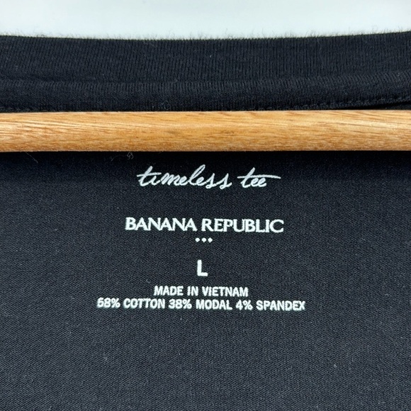 Banana Republic Factory Timeless Tee Long Sleeve Women’s Size Large Black EUC! - Picture 3 of 7